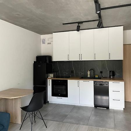 Nowy Apartament W Stylu Industrialnym Przy Porcie Apartment Гдиня Екстериор снимка